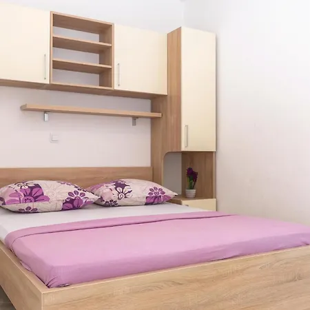 One-bedroom In *