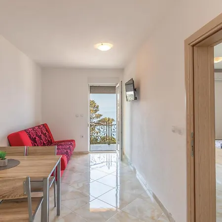 One-bedroom In * Krvavica